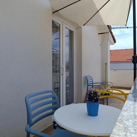 Irina Apartment *